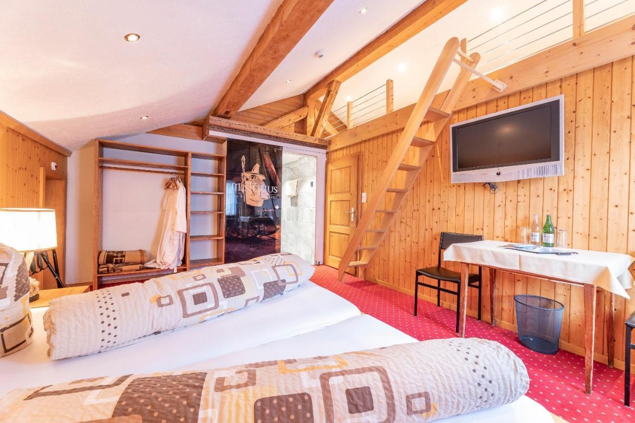 Landgasthof Sommerfeld Pragg-Jenaz Luaran gambar